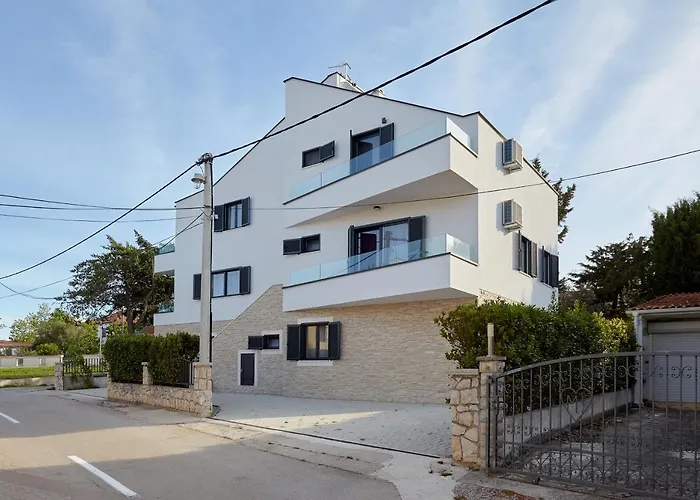 Apartments Nika