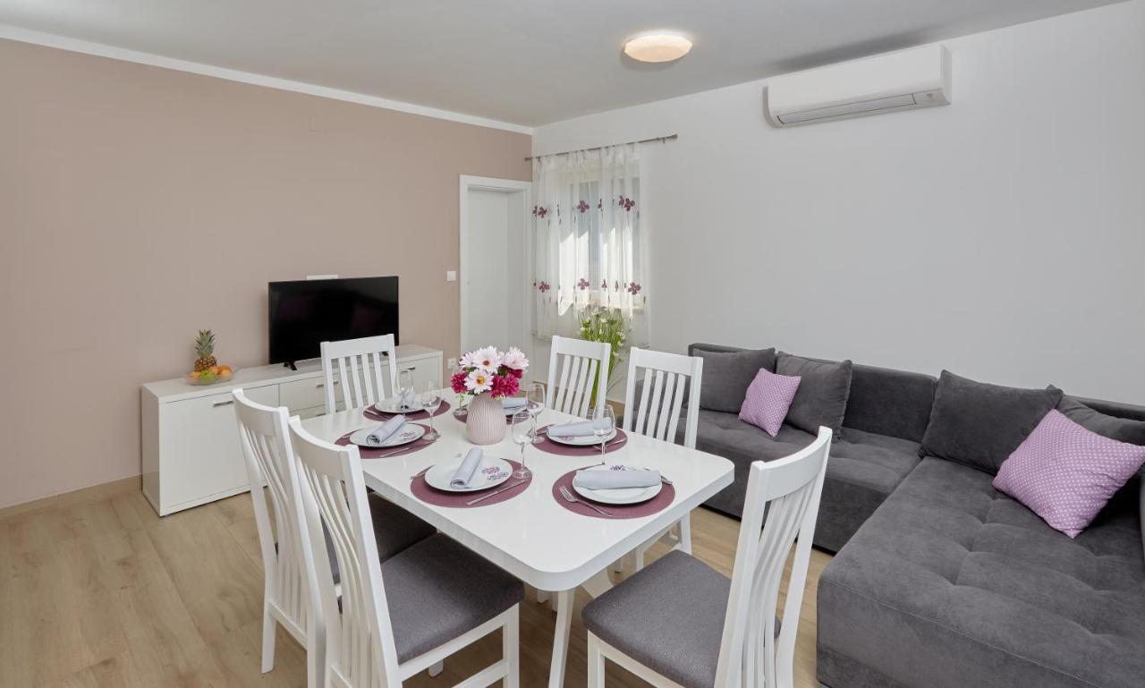 Nika Apartmán *